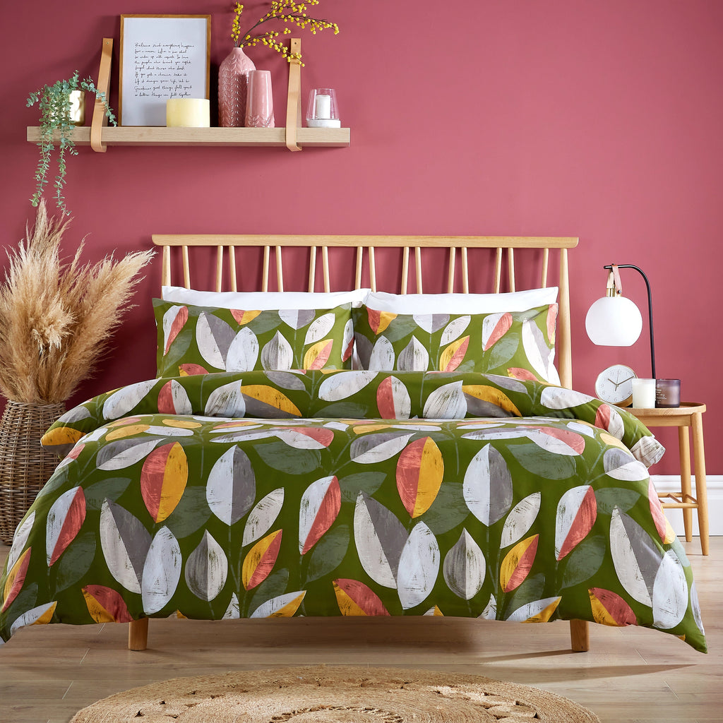Olivia Rocco Bodenham Leaf Print Duvet Cover & Pillowcase Set – Cotton Blend