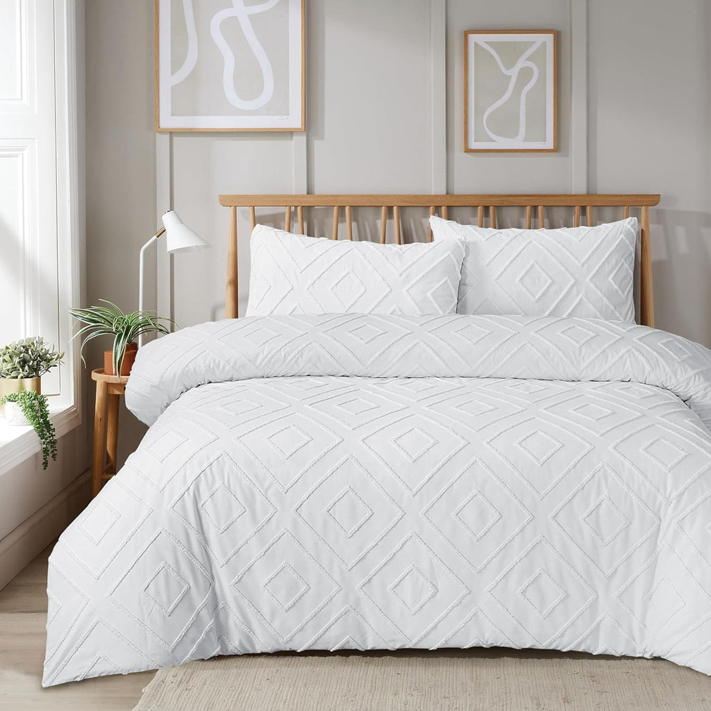 Olivia Rocco Como Tufted Duvet Cover & Pillowcase Set – Grey & White